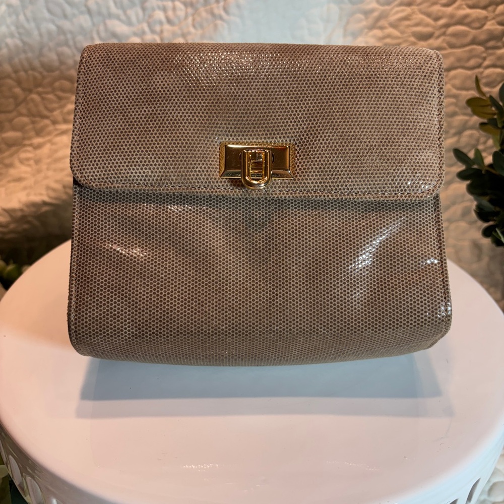 Chic Vintage Beige Snakeskin Look Leather Clutch
